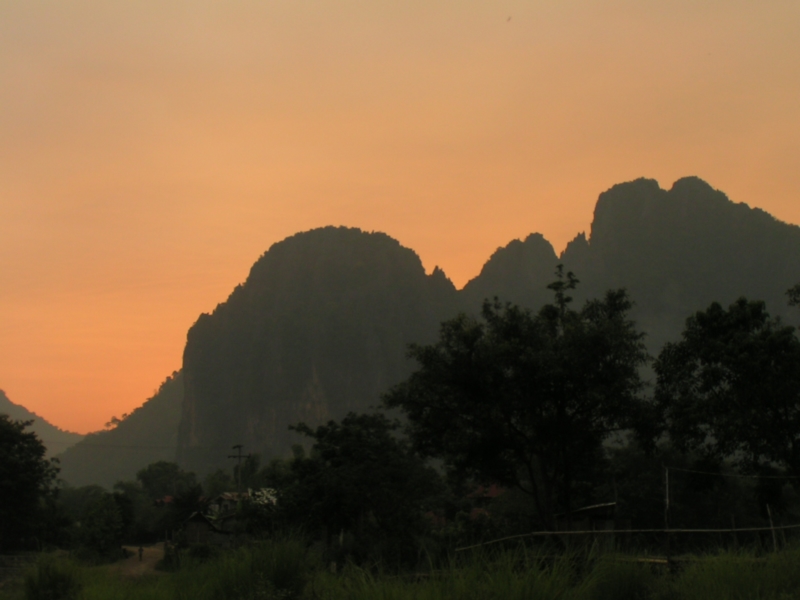 2006-05-01: Vang Vieng, Laos